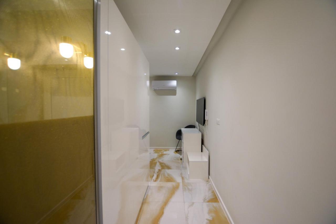 Lion'S Den Deluxe Studio Apartamento Budapest Exterior foto